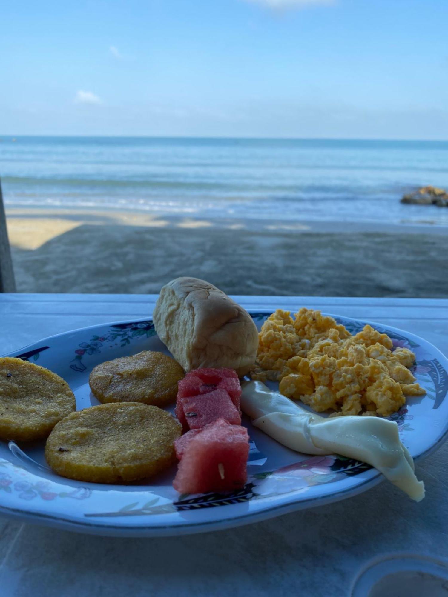 Hotel Playa Tiburon Covenitas Екстериор снимка